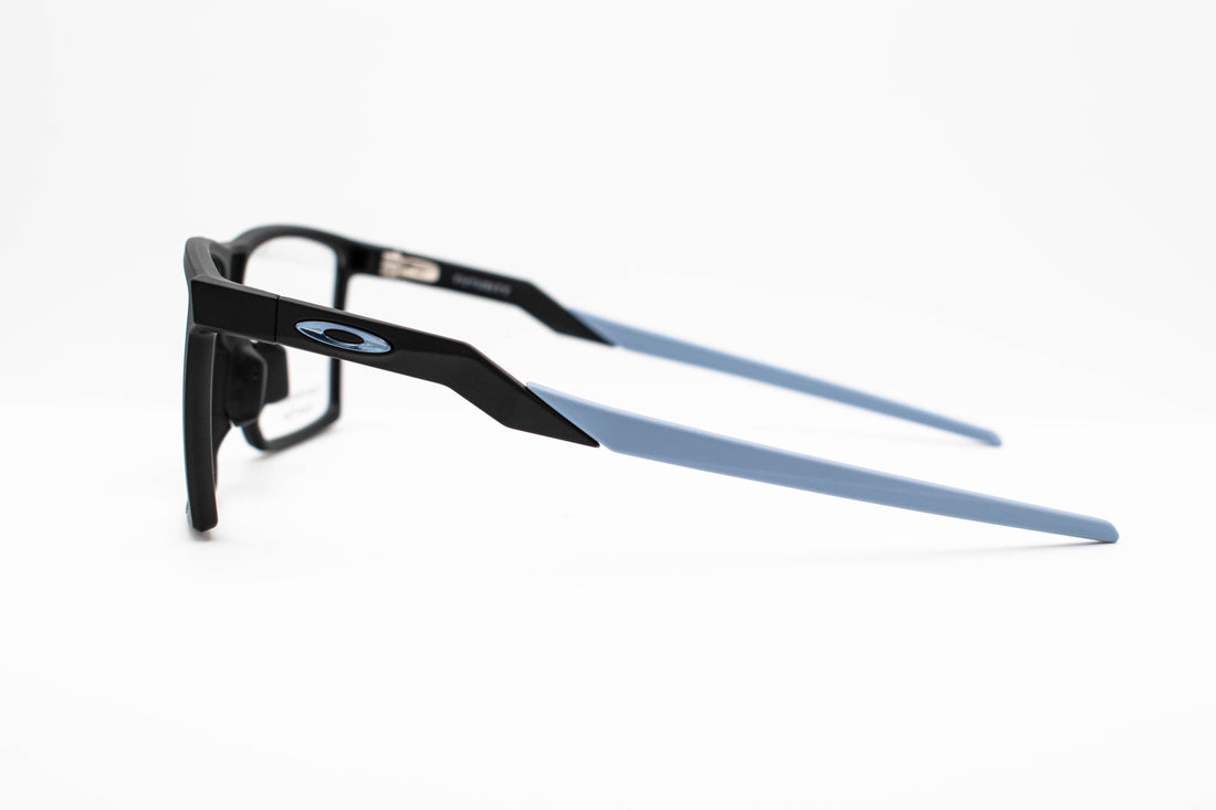 OAKLEY VISTA