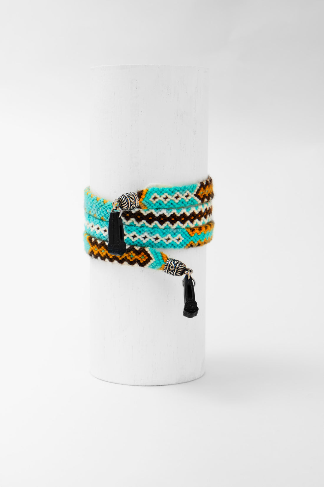 CADENAS Y CORDONES SAJU FUNETNICO BAHIASOLANO